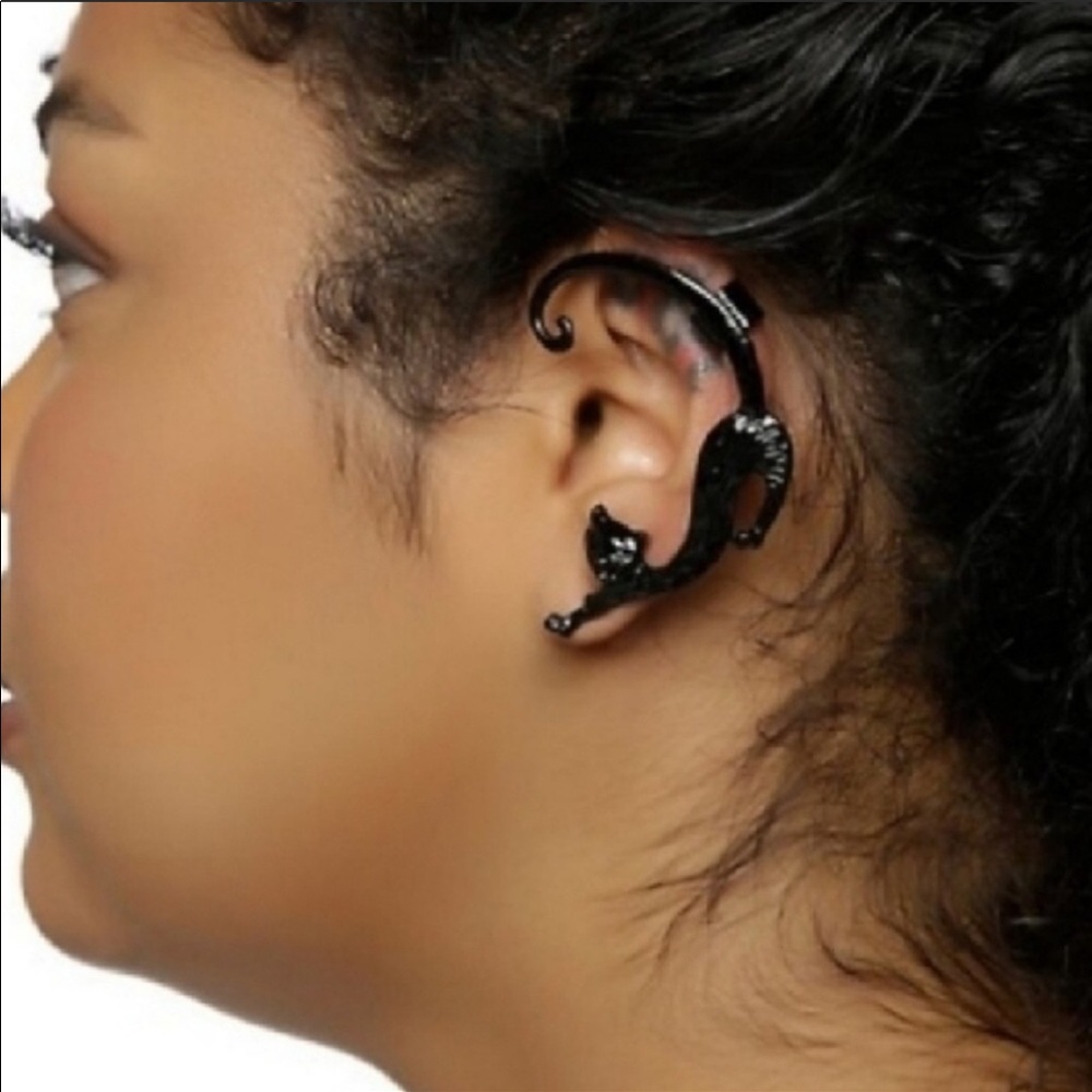 🐱 Cat Ear Cuff - black
